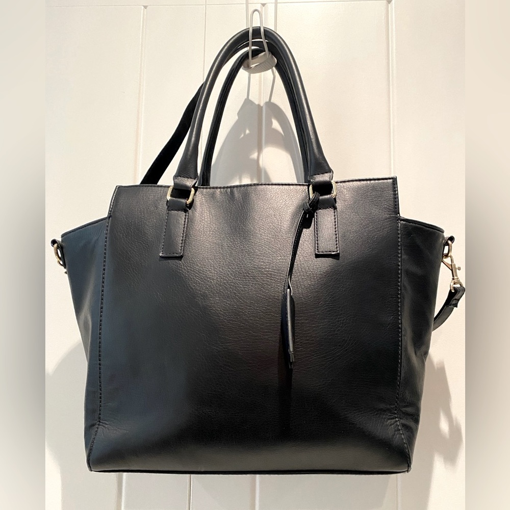 H&M black purse/tote with shoulder strap